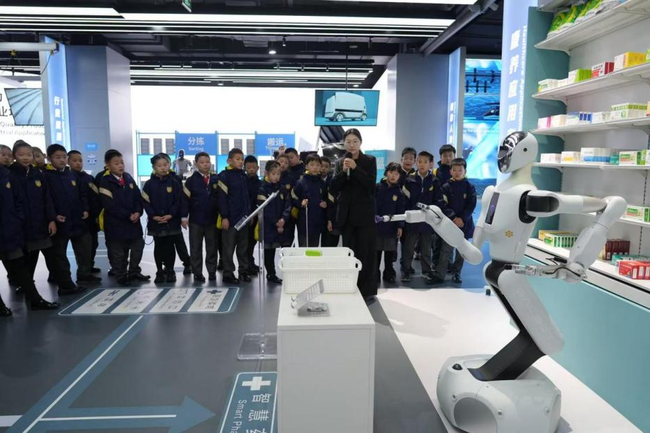 互聯(lián)中國，青春護(hù)航 青少年數(shù)字素養(yǎng)云科普活動(dòng)走進(jìn)北京經(jīng)濟(jì)技術(shù)開發(fā)區(qū)